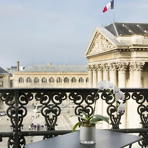 Les Dames Du Pantheon Paris