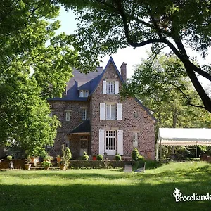  Frühstückspension La Maison Rouge Broceliande Frankreich