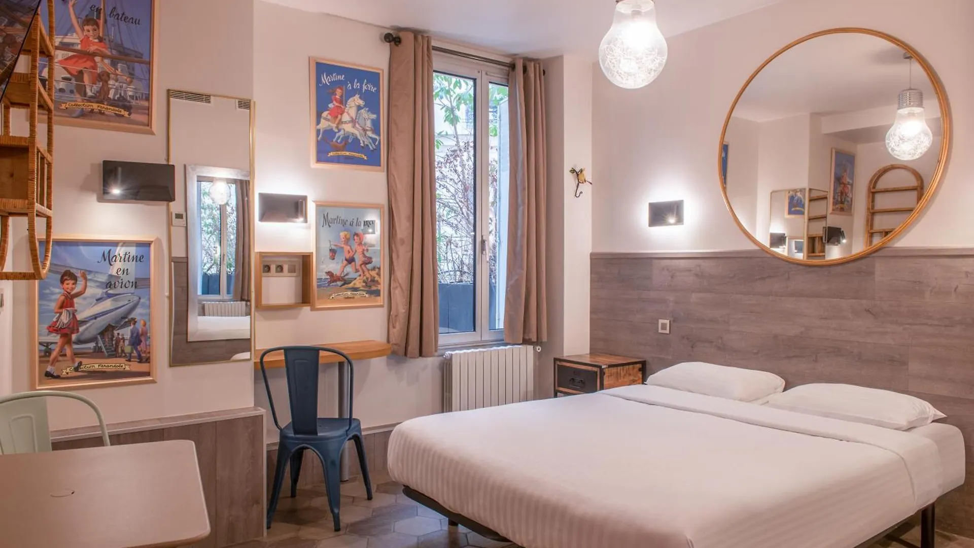 Hotel De Roubaix Париж 2*,  Франция