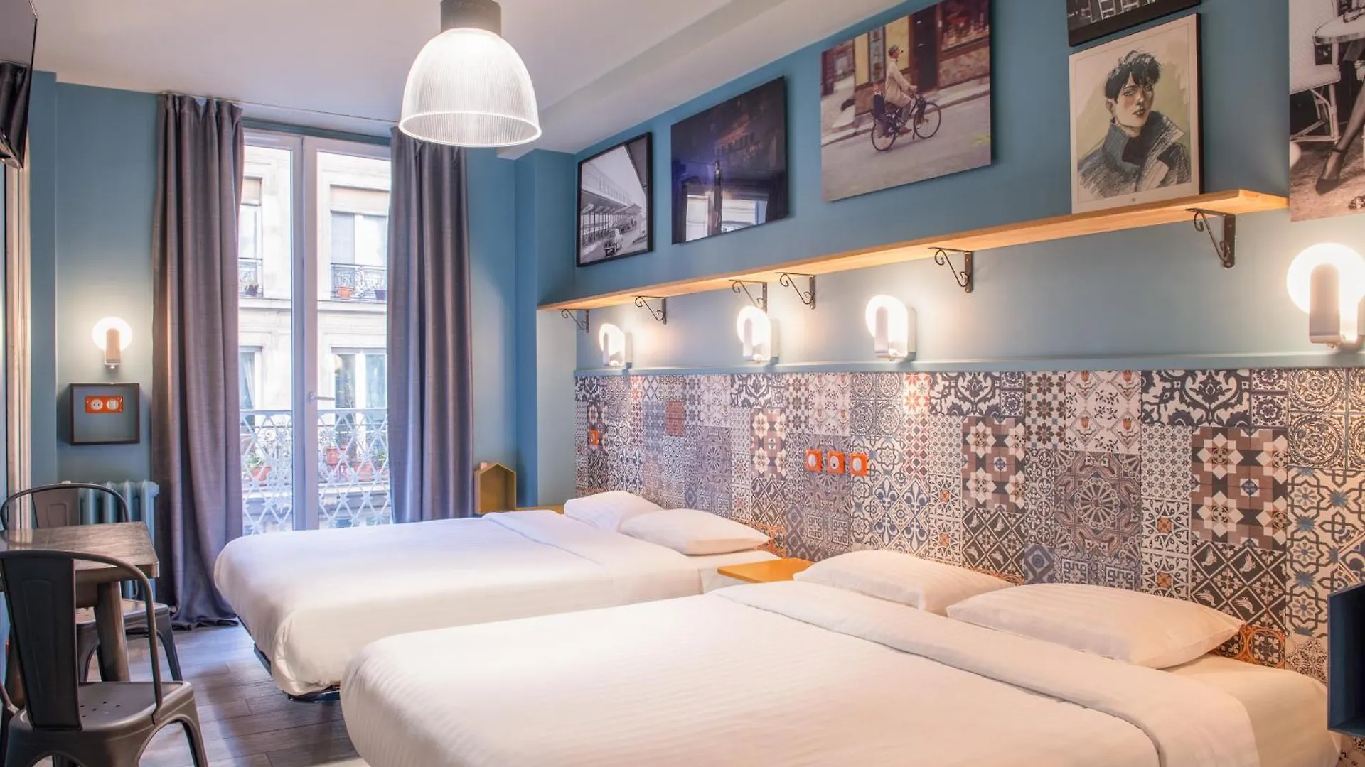 Hotel De Roubaix Париж Франция